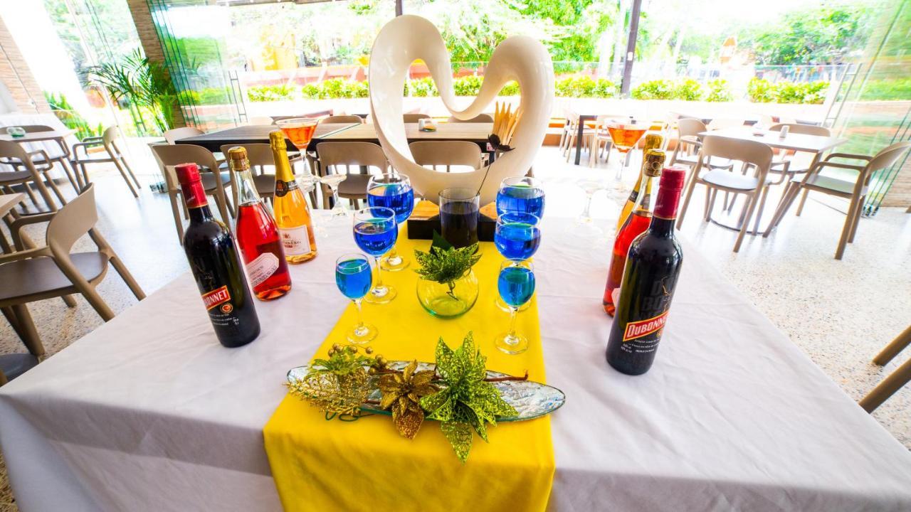 Hotel Portobahia Santa Marta Rodadero المظهر الخارجي الصورة